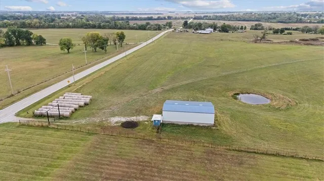 $1,300,000 | 23700 South State Route East, Pleasant Hill, MO 64080
