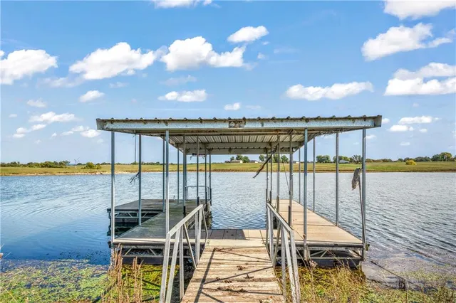 $1,300,000 | 23700 South State Route East, Pleasant Hill, MO 64080