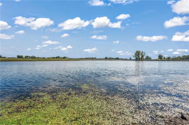 $1,300,000 | 23700 South State Route East, Pleasant Hill, MO 64080