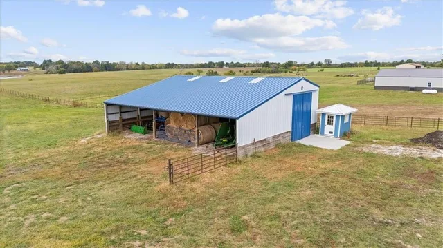 $1,300,000 | 23700 South State Route East, Pleasant Hill, MO 64080