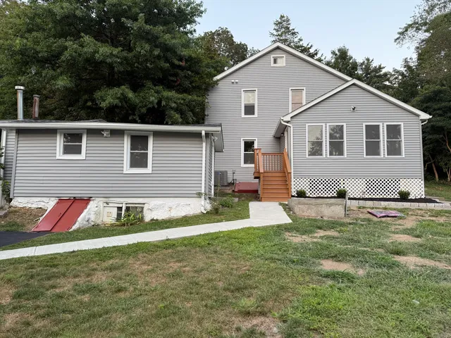 $1,850 | 465 James Farm Road, Stratford, CT 06614