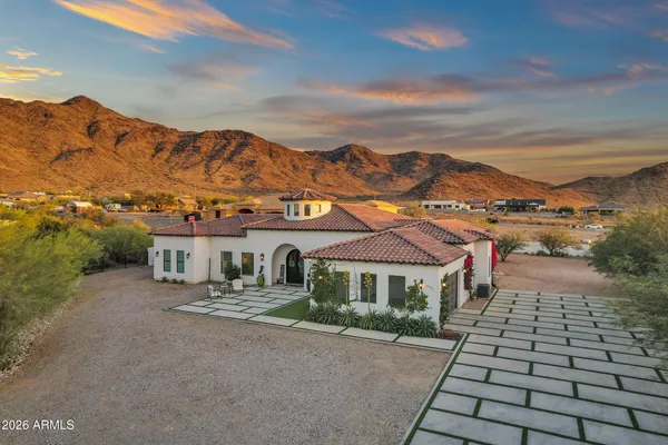 $1,180,000 | 3923 West Fox Road, Laveen, AZ 85339