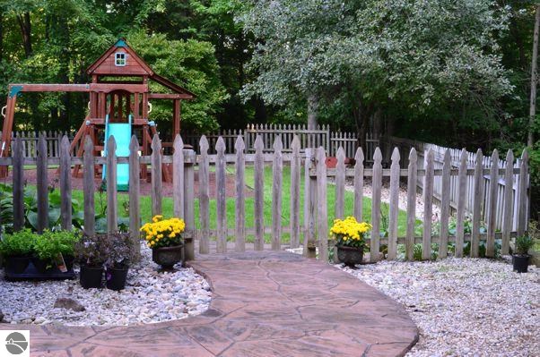 3724 West Wing Road Mount Pleasant, MI 48858 - Photo 6 of 30 1744382-5.JPG