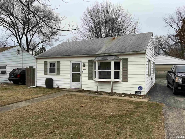 $91,665 | 2317 West Hudson Street, Peoria, IL 61604