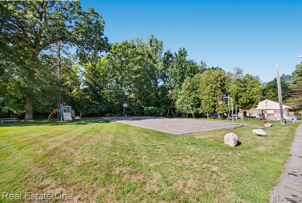 1243 Candlestick Lane Rochester, MI 48306 - Photo 31 of 32