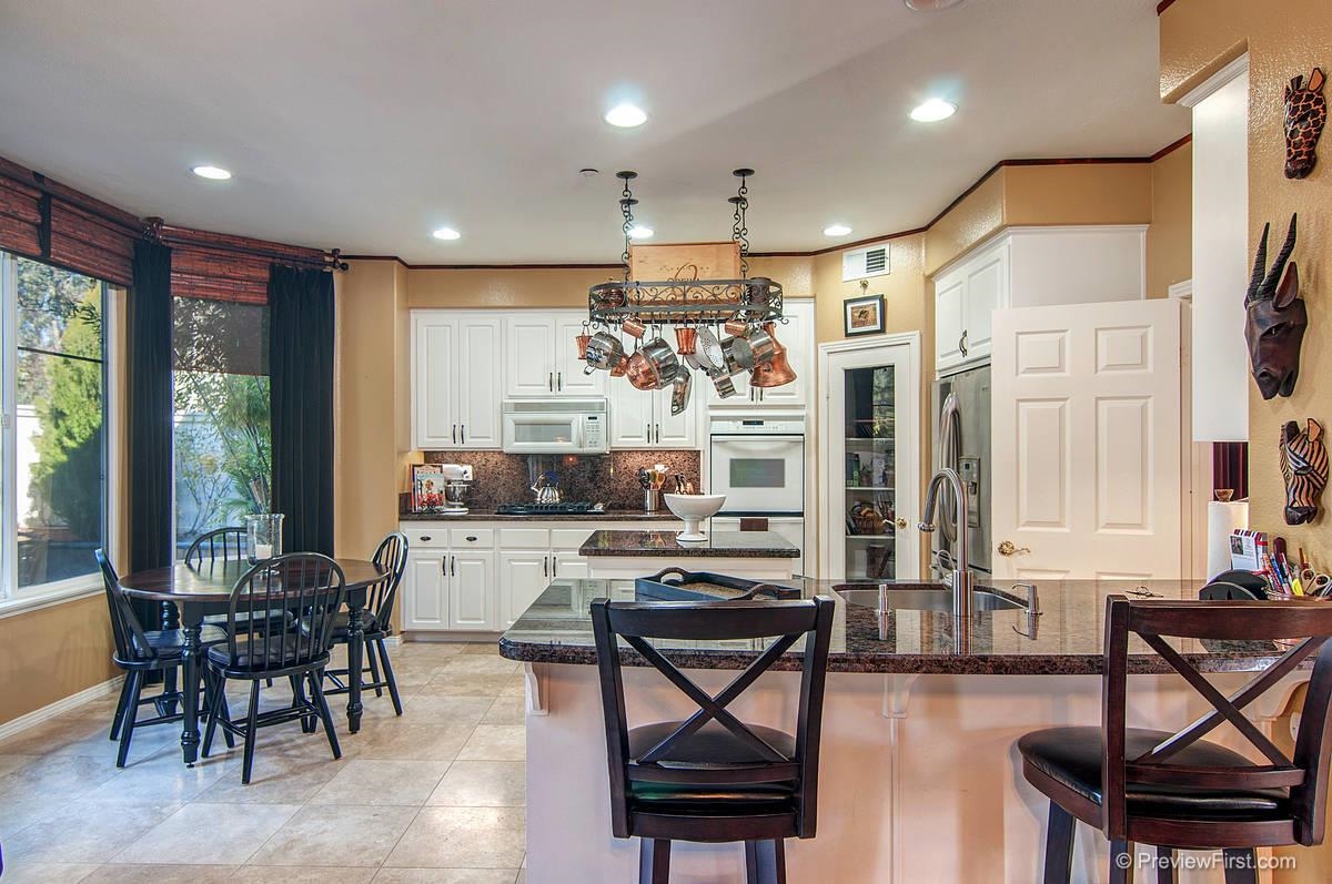 2413 Old Ranch Road Escondido, CA 92027 - Photo 8 of 24
