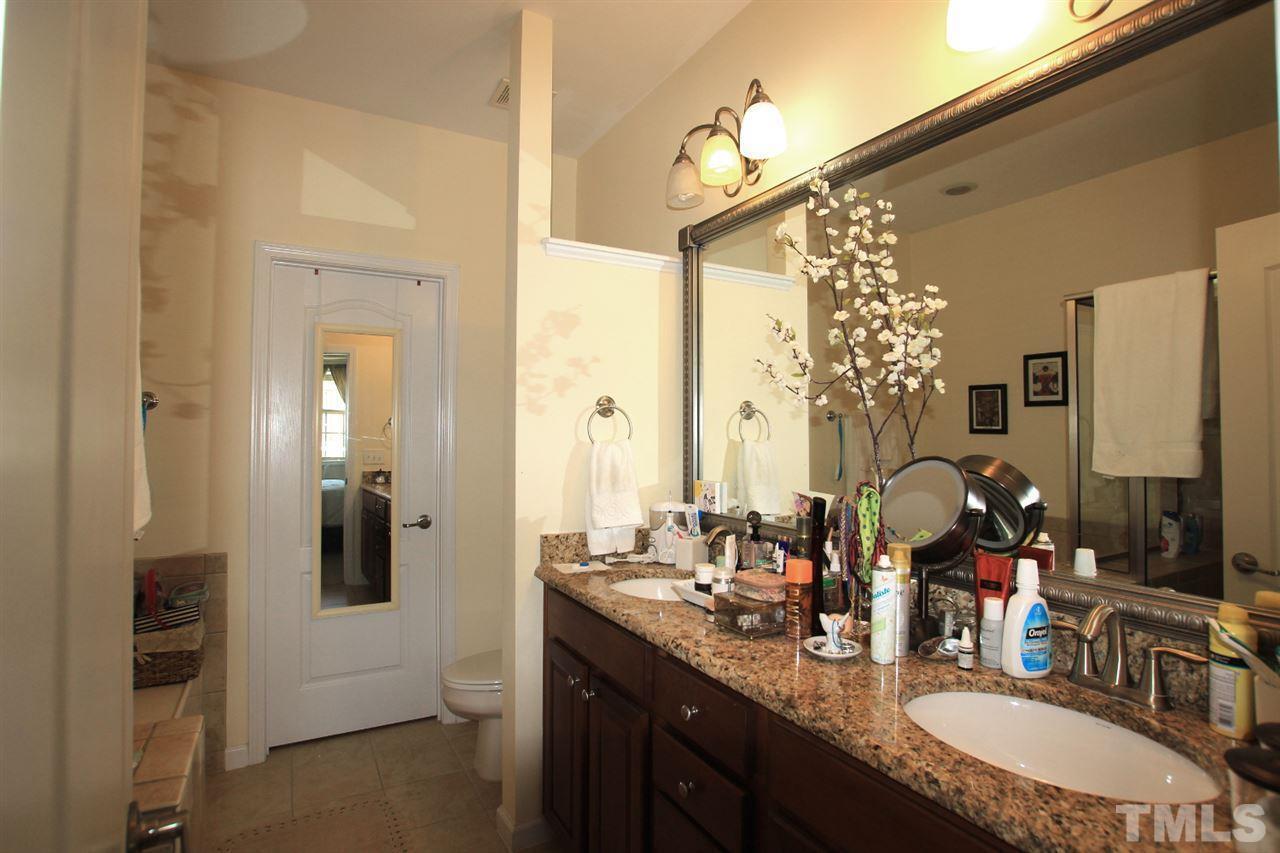 8334 Primanti Boulevard Raleigh, NC 27612 - Photo 9 of 16 Photo #9