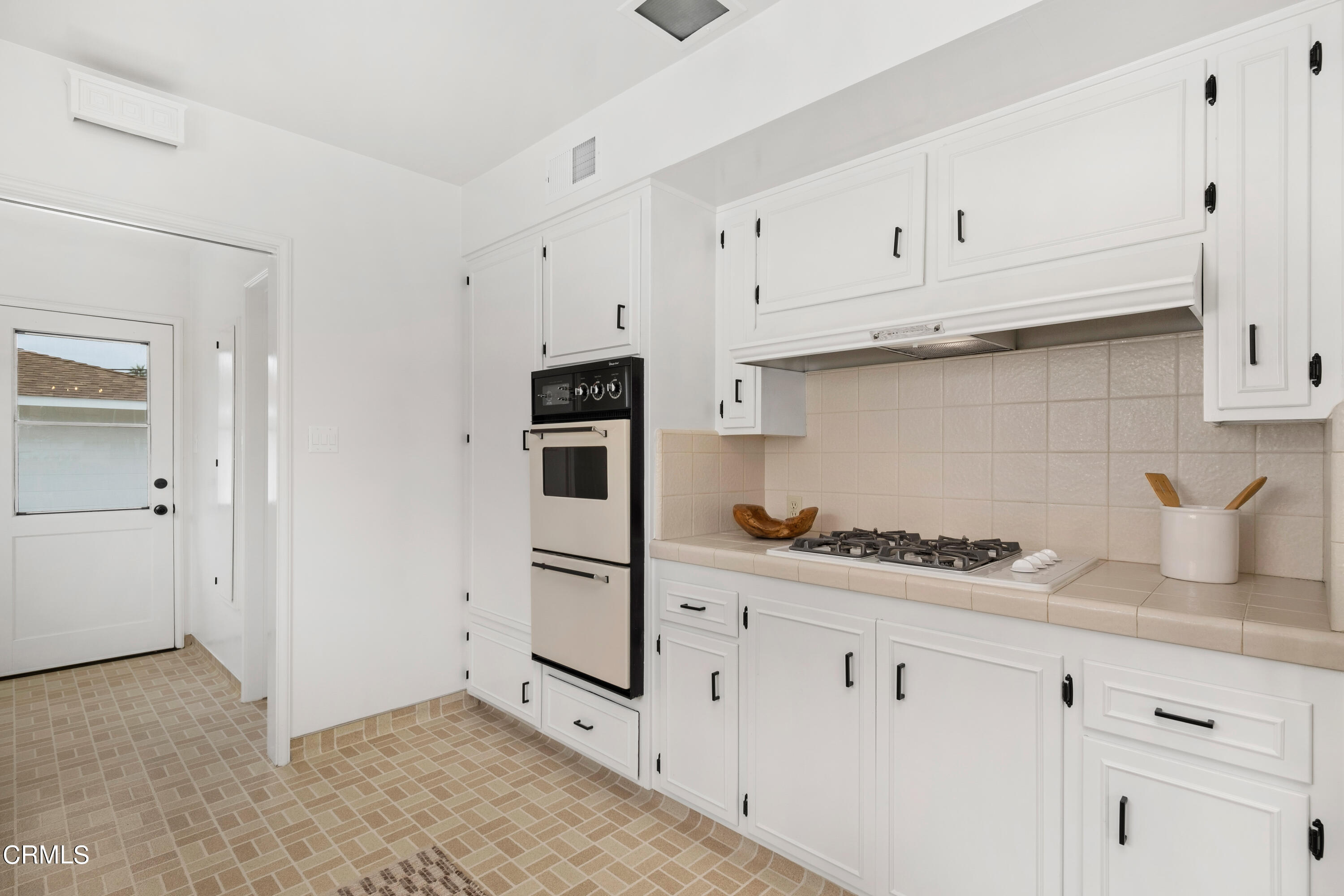 6589 North Provence Road San Gabriel, CA 91775 - Photo 17 of 40 6589 Provence Rd