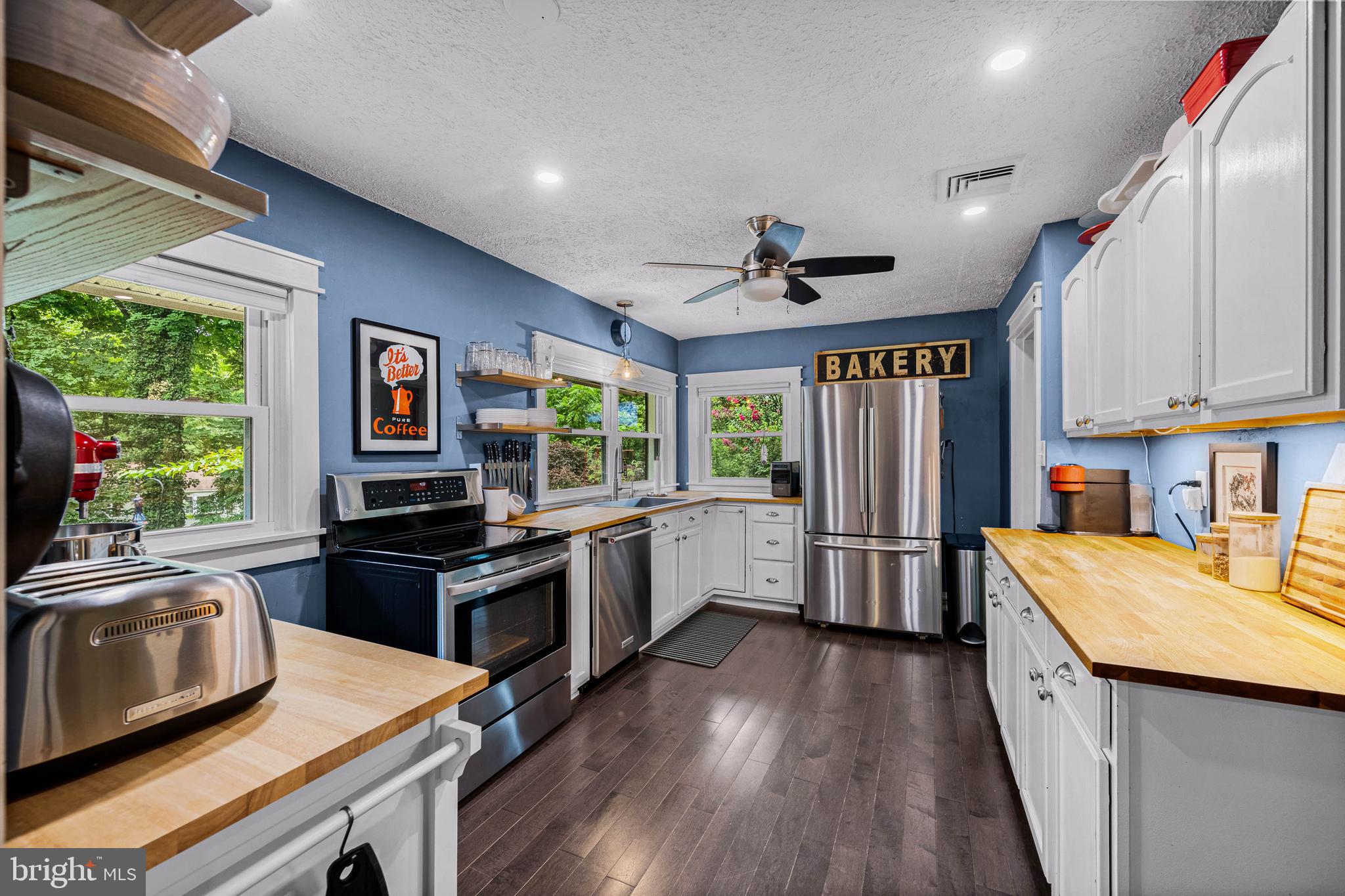 2331 Millers Mill Road Cooksville, MD 21723 - Photo 7 of 56 Beautiful bright kitchen