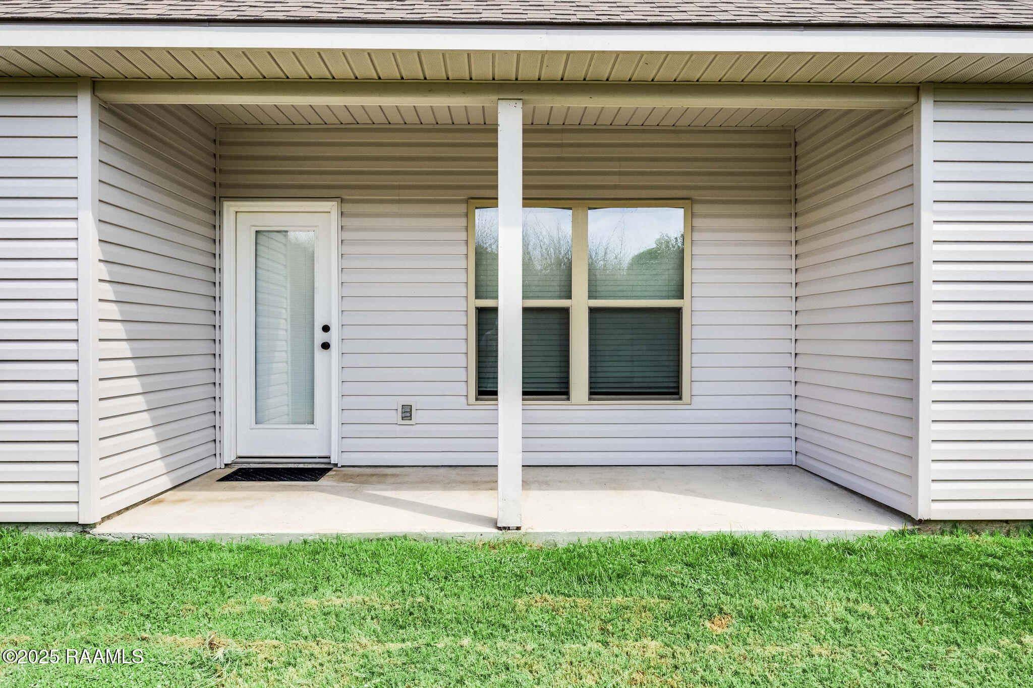 132 Springsteen Lane Lafayette, LA 70507 - Photo 17 of 18 17-web-or-mls-132 Springsteen Ln-16
