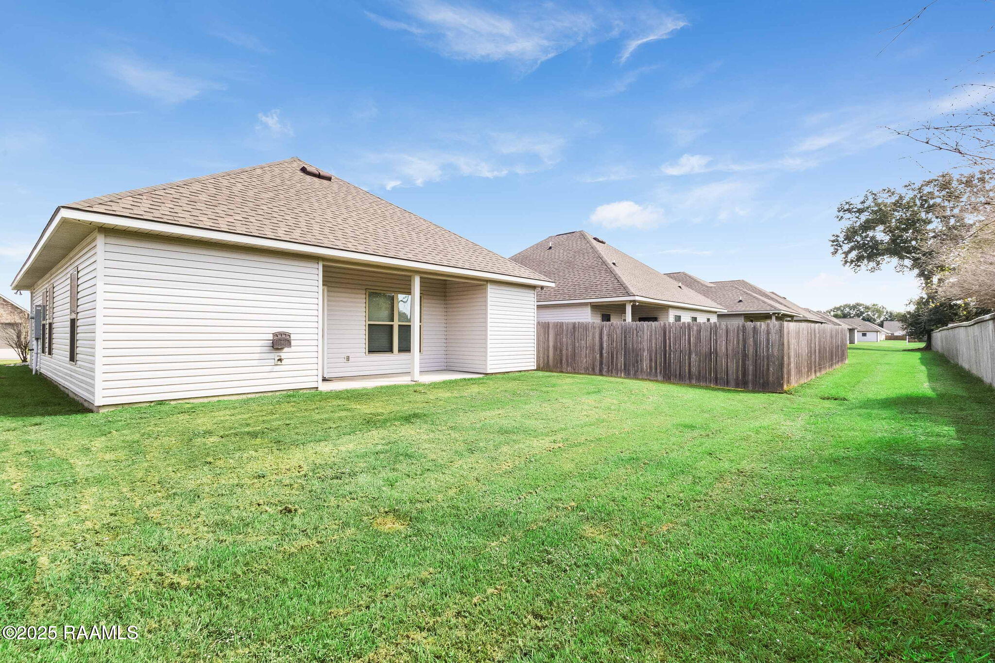 132 Springsteen Lane Lafayette, LA 70507 - Photo 18 of 18 16-web-or-mls-132 Springsteen Ln-15