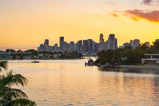 $33,500,000 | 320 West Dilido Drive, Miami Beach, FL 33139