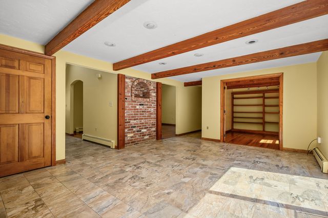 $1,475,000 | 381 Old Jail Lane, Barnstable, MA 02630