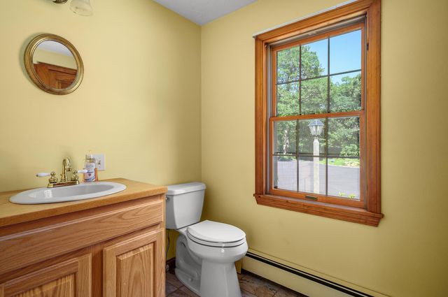 $1,475,000 | 381 Old Jail Lane, Barnstable, MA 02630