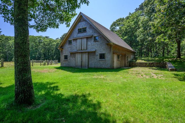 $1,475,000 | 381 Old Jail Lane, Barnstable, MA 02630