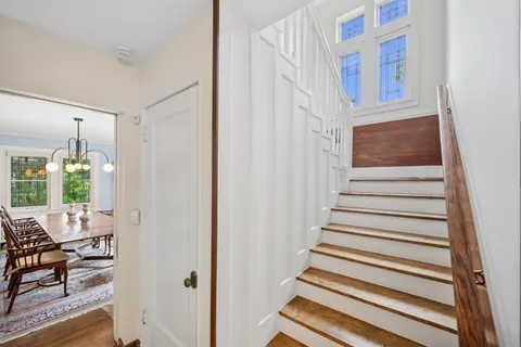 $3,200,000 | 100 Old Green Bay Road, Winnetka, IL 60093