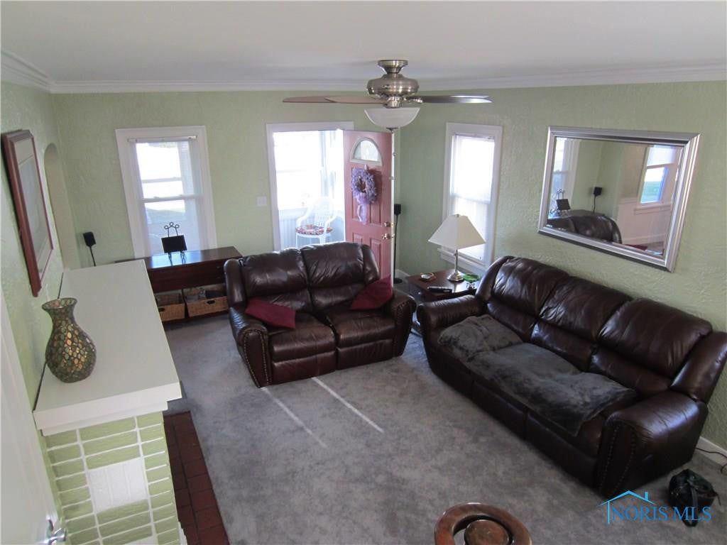 4905 Douglas Road Toledo, OH 43613 - Photo 4 of 29 Gallery Image 4