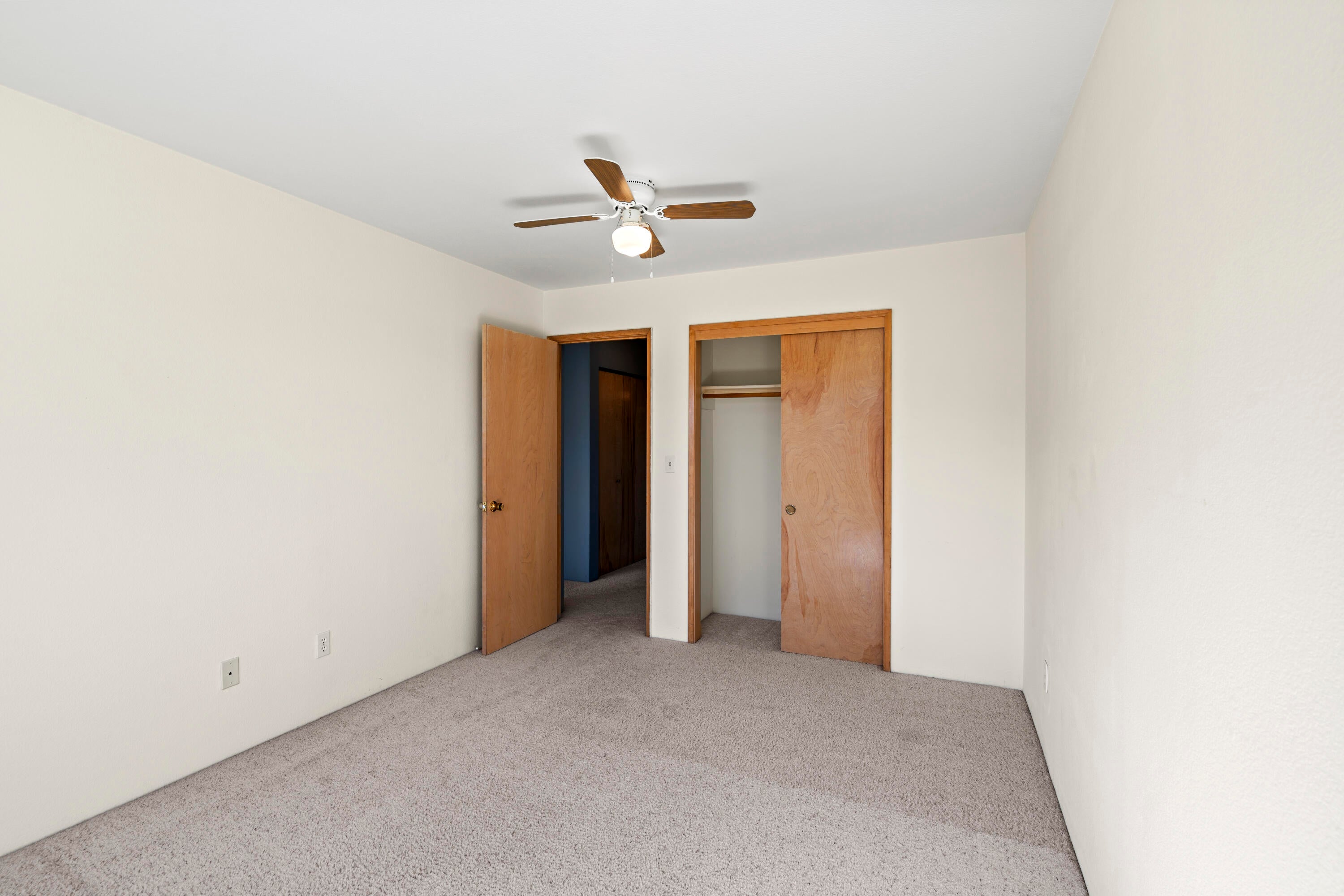 490 Tulipan Way Talent, OR 97540 - Photo 26 of 44 490 tulipan way - 20