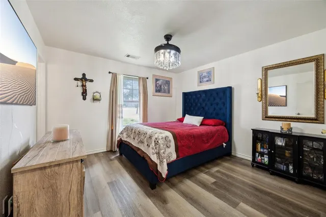 $325,000 | 7879 North Cole Street, Nevada, TX 75173