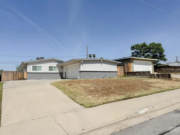 $289,900 | Undisclosed Address, Bakersfield, CA 93306