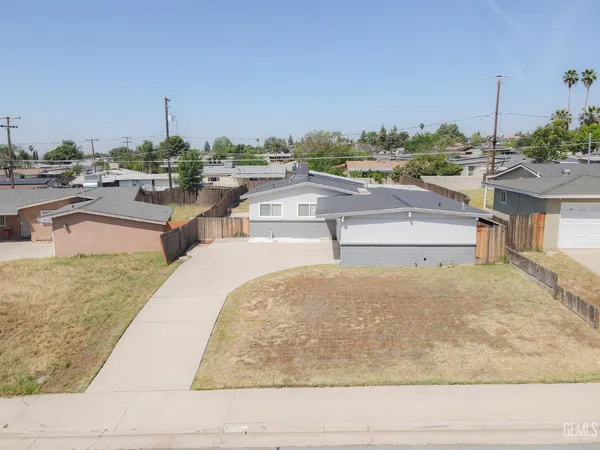 $289,900 | Undisclosed Address, Bakersfield, CA 93306
