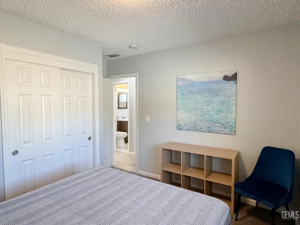 $289,900 | Undisclosed Address, Bakersfield, CA 93306