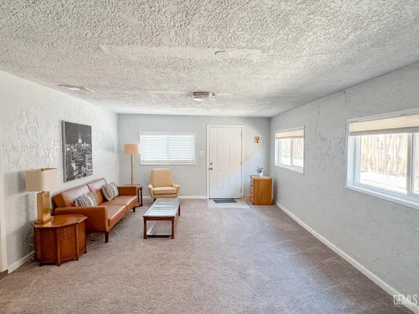 $289,900 | Undisclosed Address, Bakersfield, CA 93306