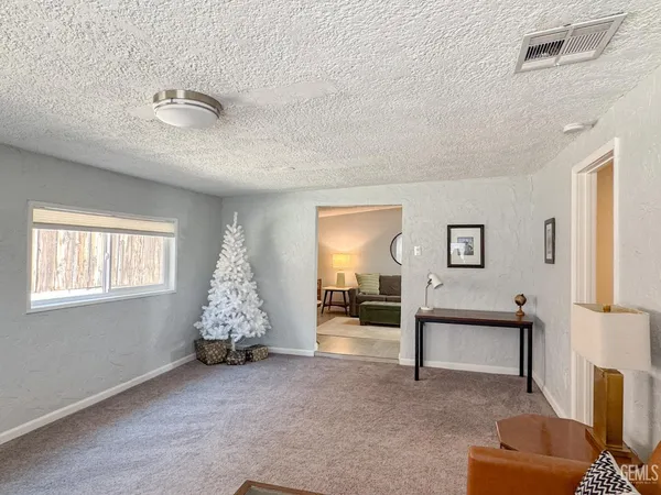 $289,900 | Undisclosed Address, Bakersfield, CA 93306