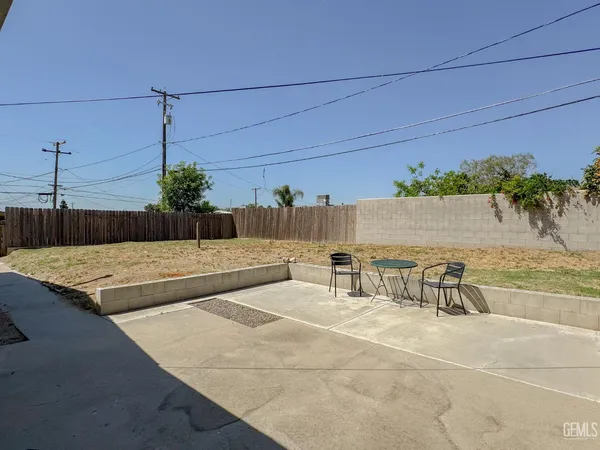 $289,900 | Undisclosed Address, Bakersfield, CA 93306