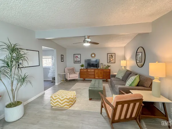 $289,900 | Undisclosed Address, Bakersfield, CA 93306