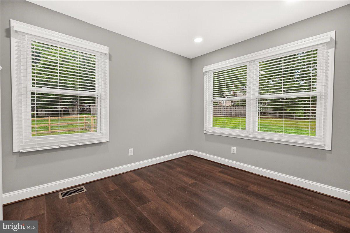 2683 Walston Road Mount Airy, MD 21771 - Photo 26 of 62 Bright and airy corner retreat.