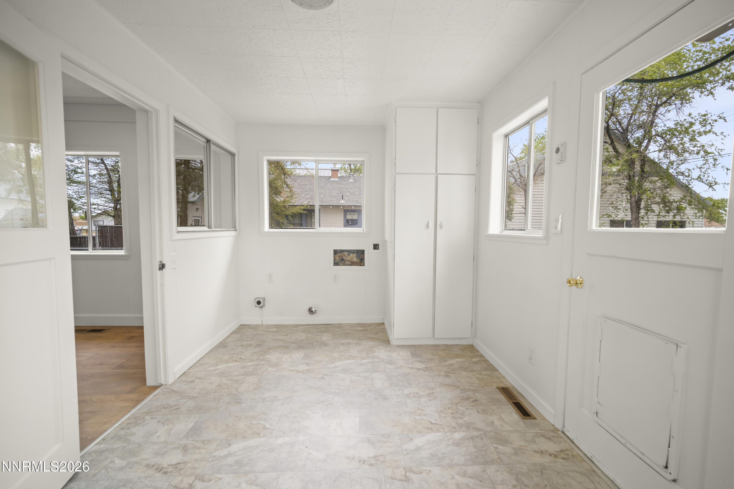 511 Churchill Street Fallon, NV 89406 - Photo 9 of 37 a view of an empty room with a window
