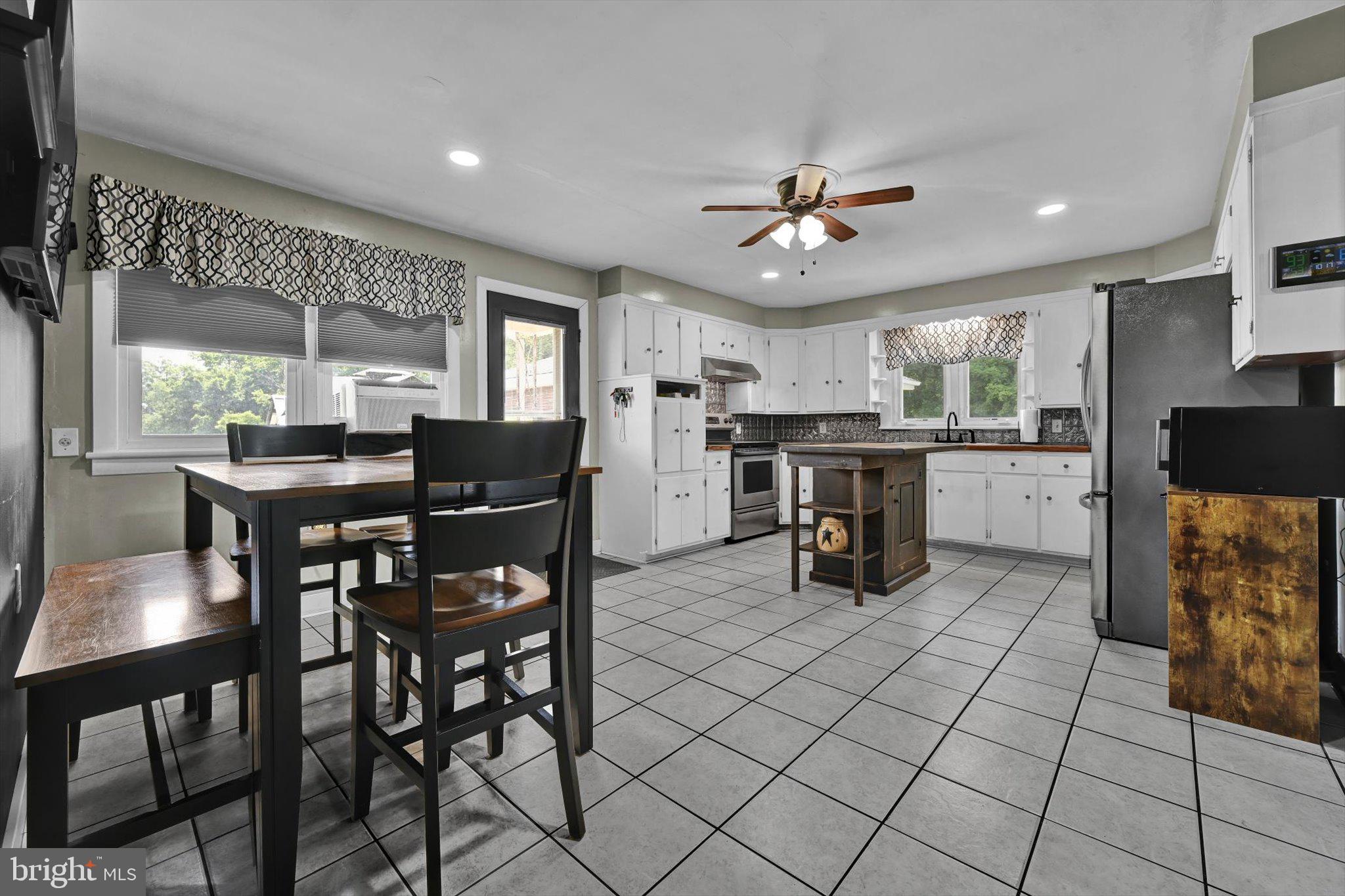 310 South Goodspring Road Hegins, PA 17938 - Photo 14 of 43