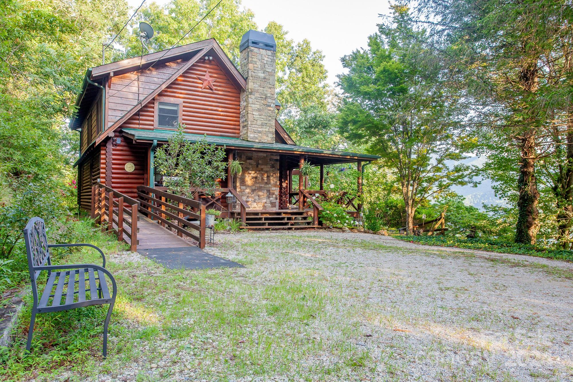 840 Mission Mountain Road Robbinsville, NC 28771 - Photo 2 of 48 Gallery Image 2