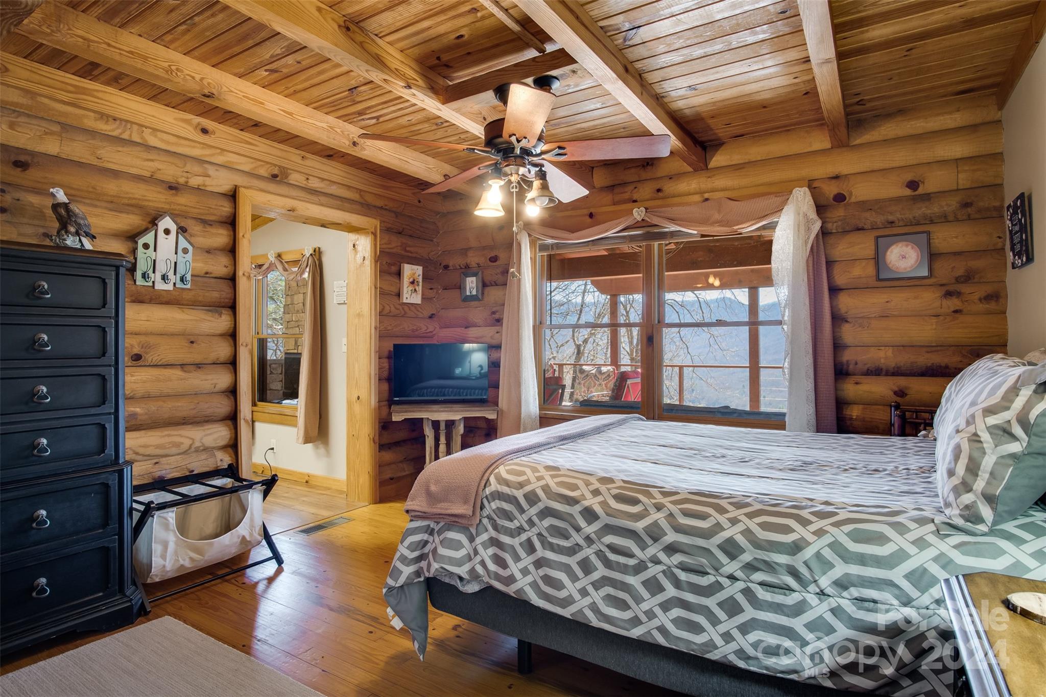 840 Mission Mountain Road Robbinsville, NC 28771 - Photo 34 of 48 Gallery Image 34