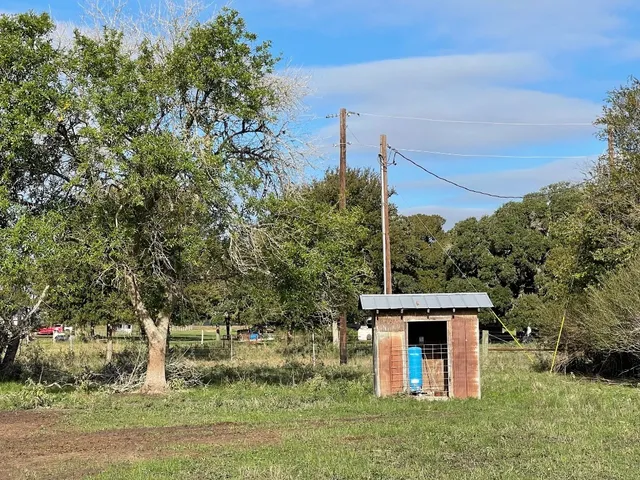 $325,000 | 741 Muzny Lane, West Point, TX 78963