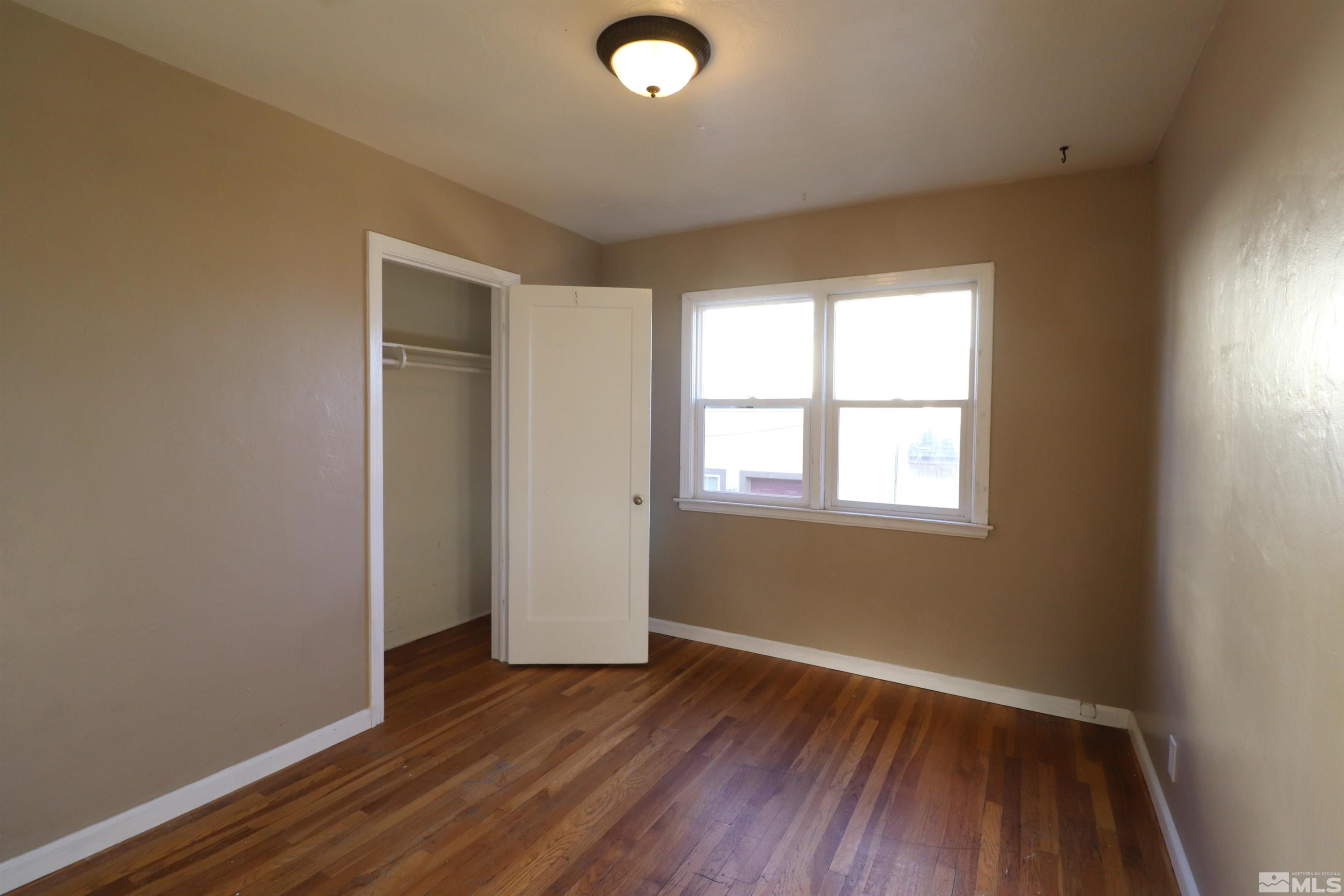 470 Claremont Street Reno, NV 89502 - Photo 13 of 29 Photo 13