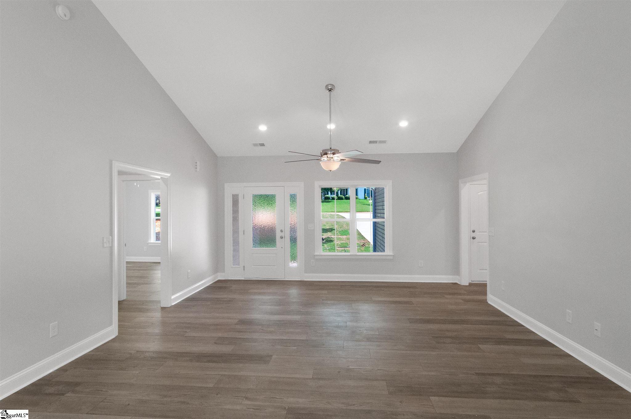 10 Vanessa Rae Lane Pendleton, SC 29670 - Photo 4 of 32