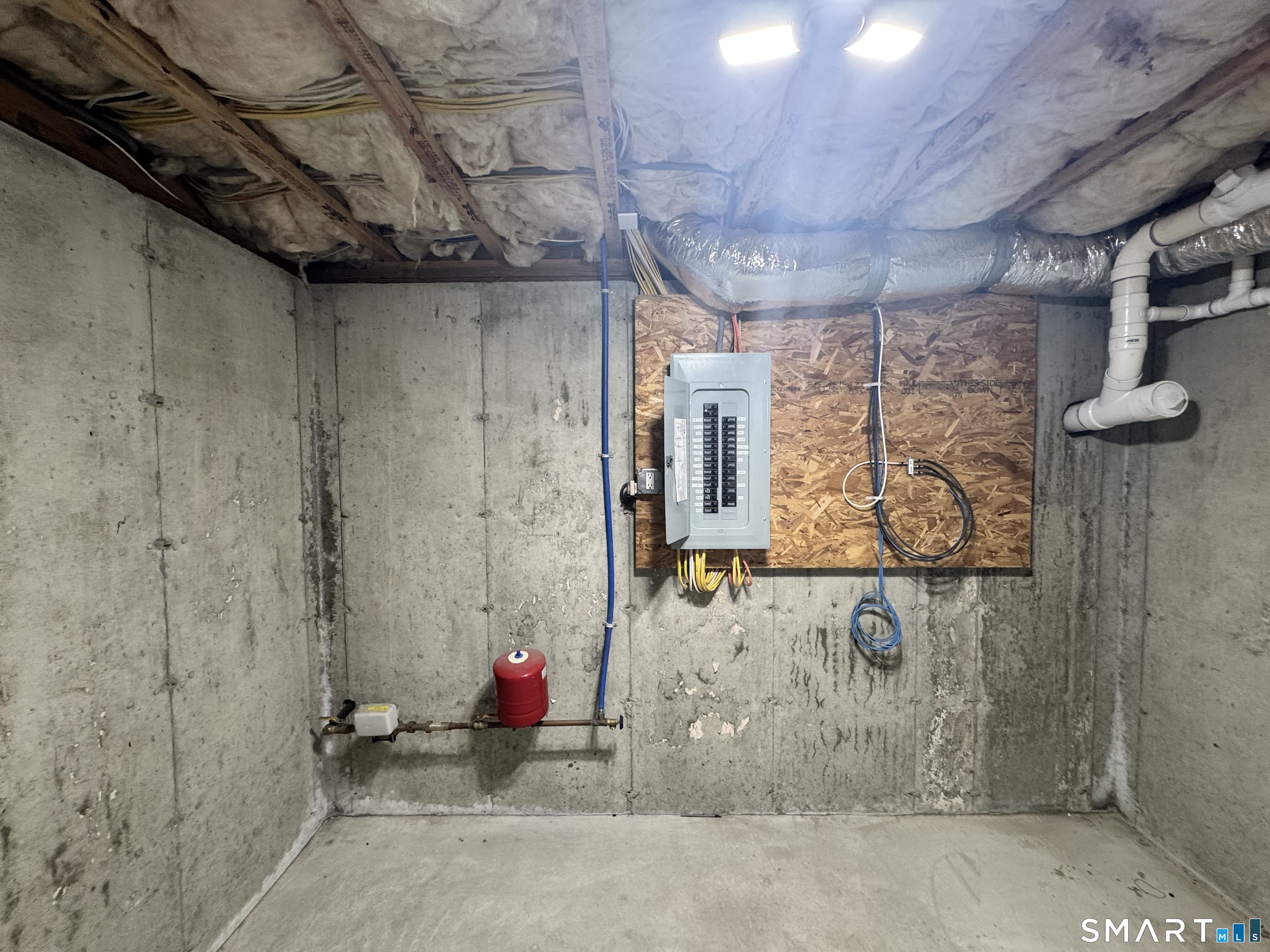 38 Prospect Street, Unit B Stonington, CT 06379 - Photo 18 of 19