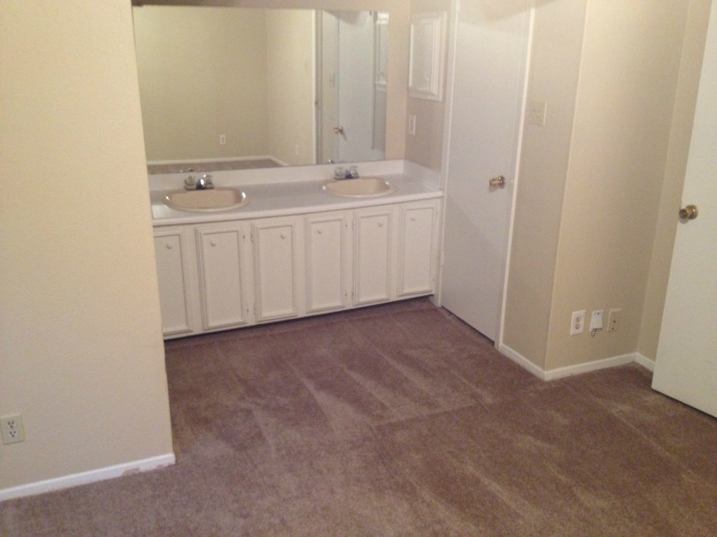 7100 Meadow Run Austin, TX 78745 - Photo 8 of 16