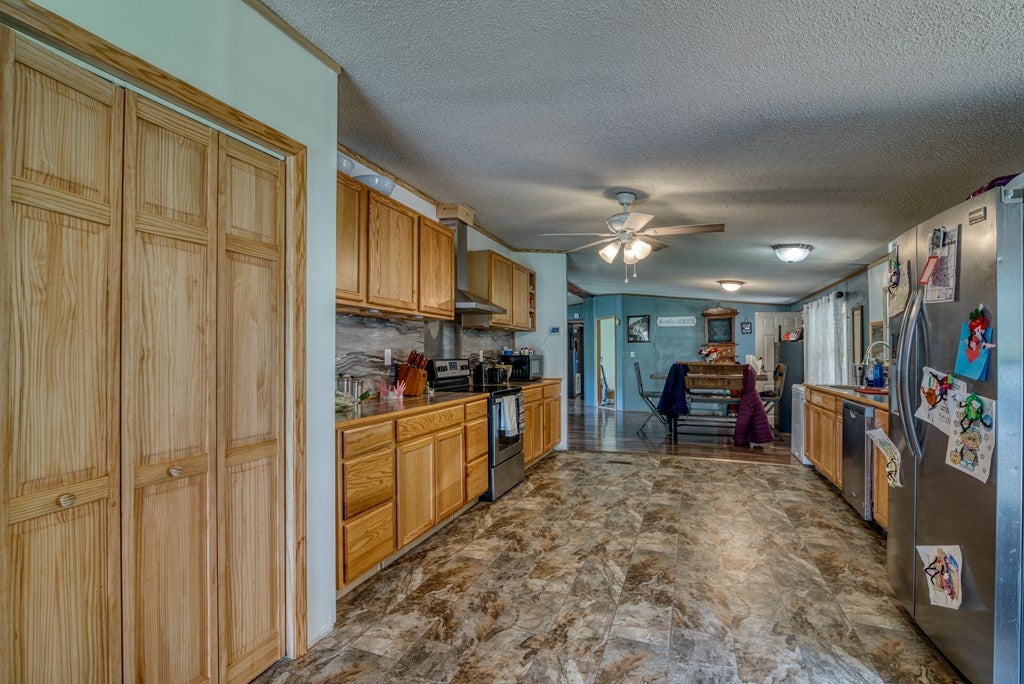 269 Porter Valley Road Marion, VA 24354 - Photo 8 of 23 Gallery Image 8