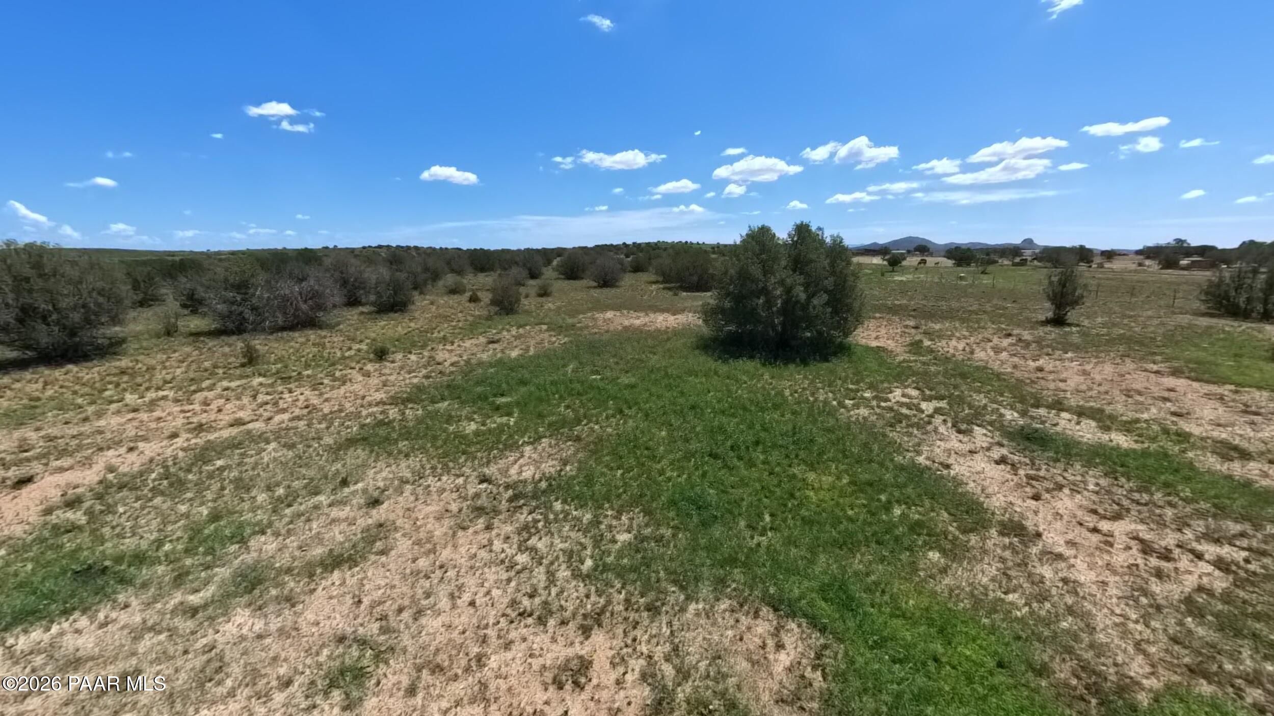 94 North Headwaters Road Paulden, AZ 86334 - Photo 7 of 33 Panoramic view 1