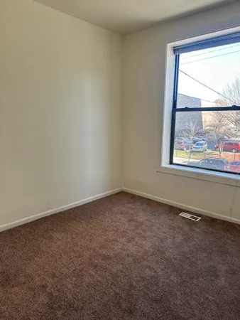 $2,300 | 5826 North Broadway, Unit 1, Chicago, IL 60660