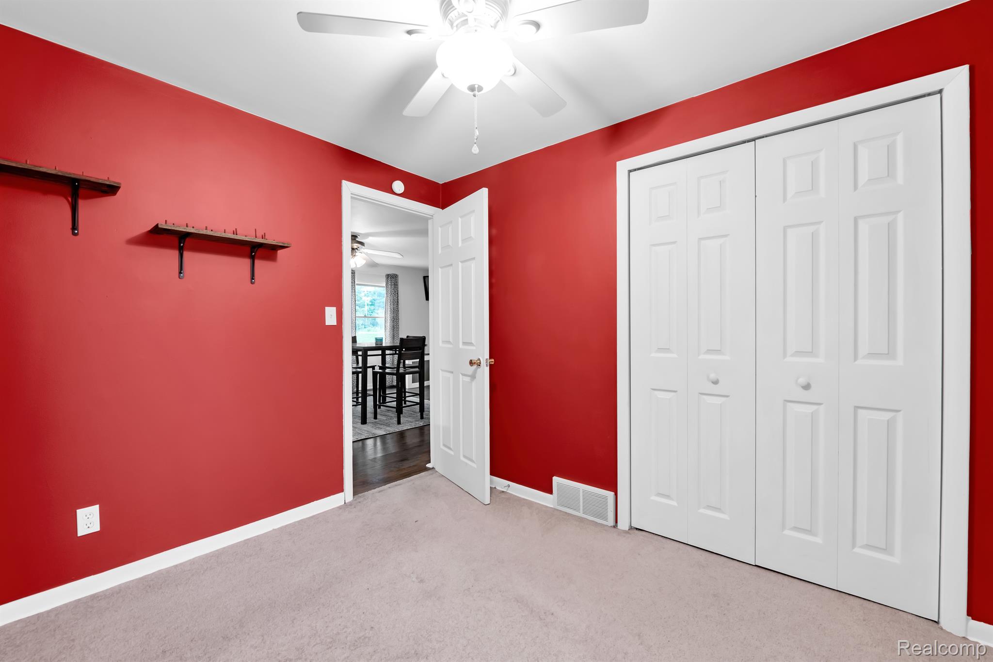 6015 Rives Junction Road Jackson, MI 49201 - Photo 28 of 35 BEDROOM
SHELVES EXCLUDED