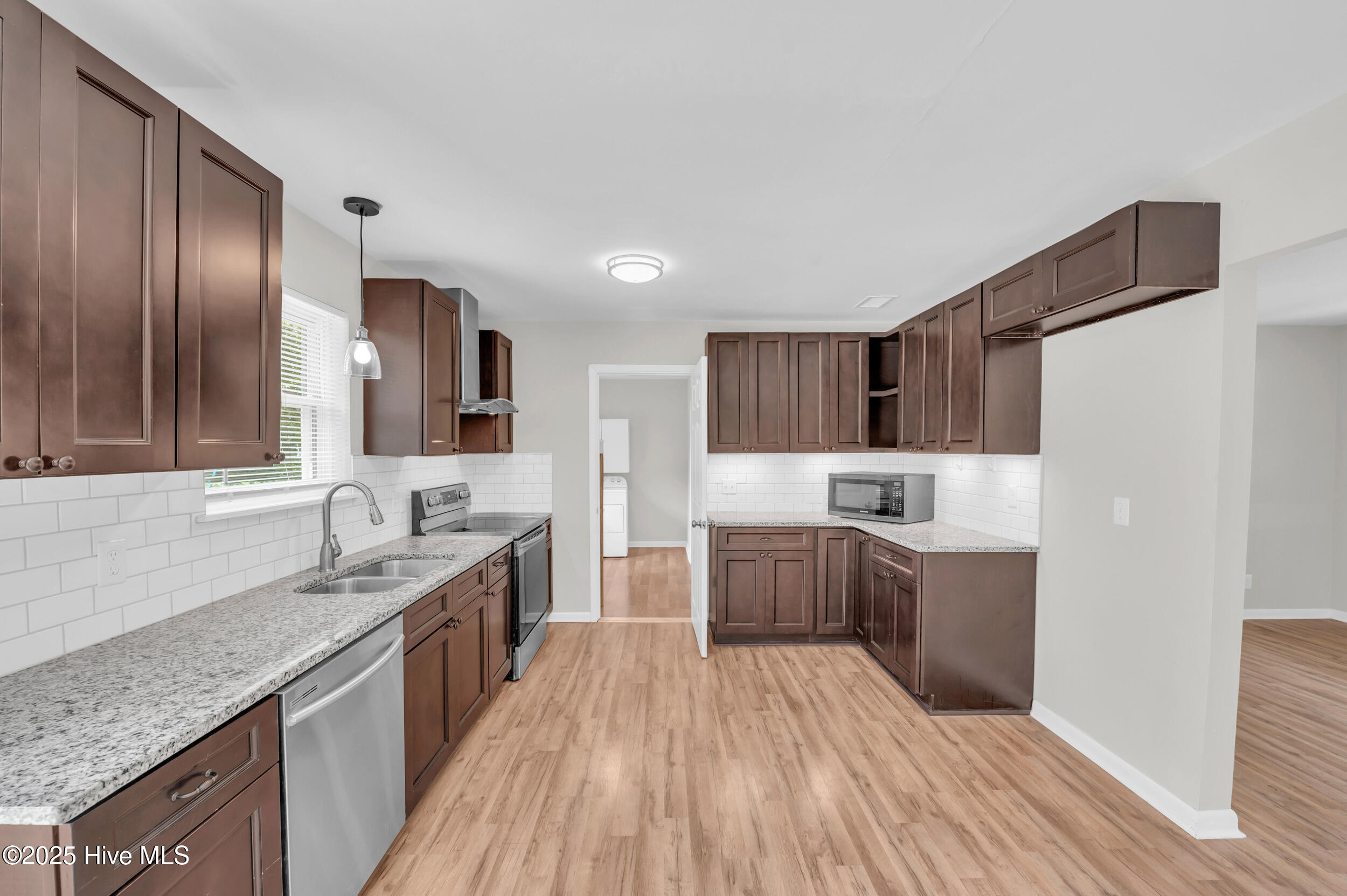 509 Rheims Way Wilmington, NC 28412 - Photo 12 of 40 14_509 rheims way-00014