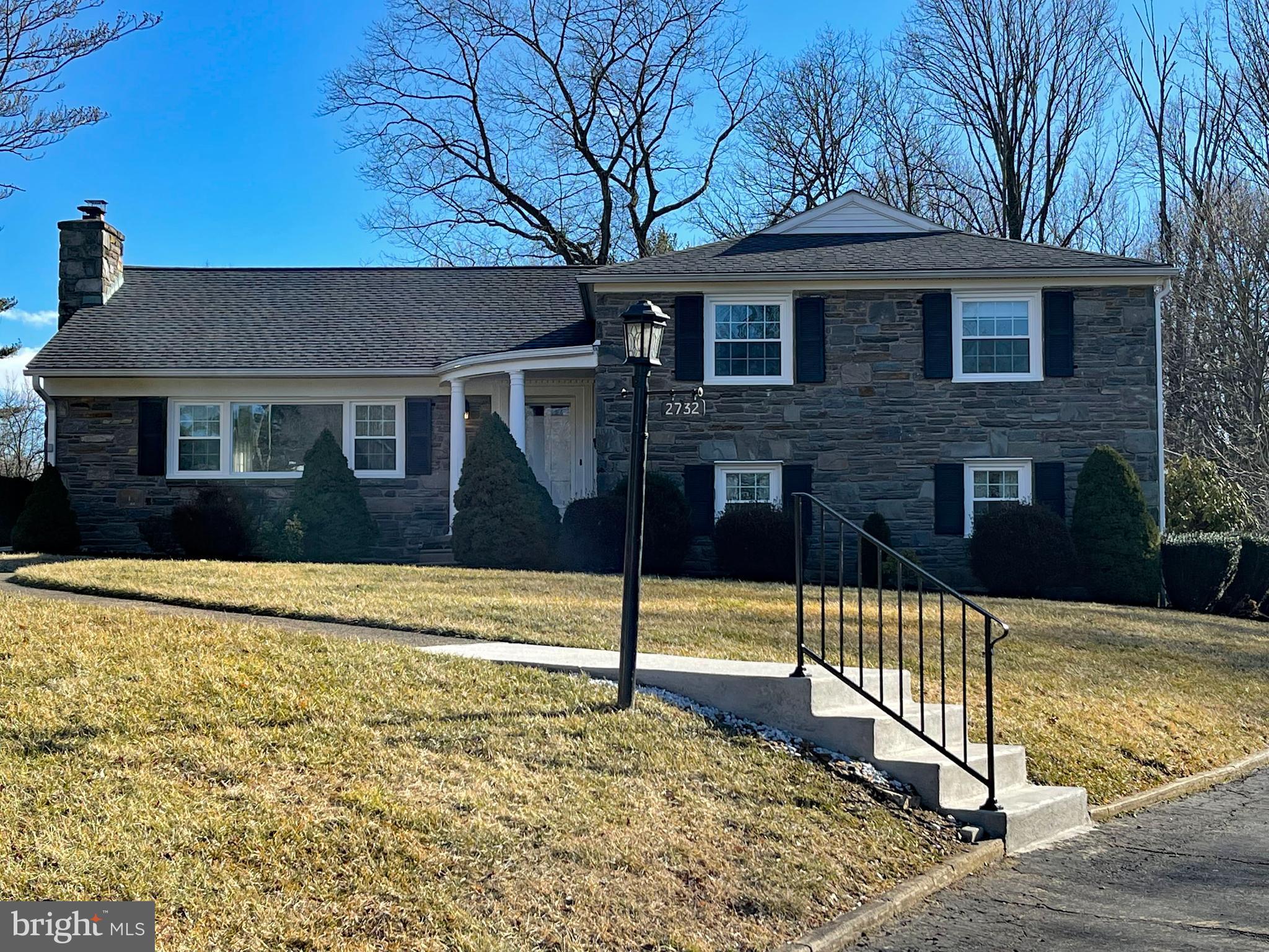 2732 South Kent Road Broomall, PA 19008 - Photo 1 of 29 Gallery Image 1