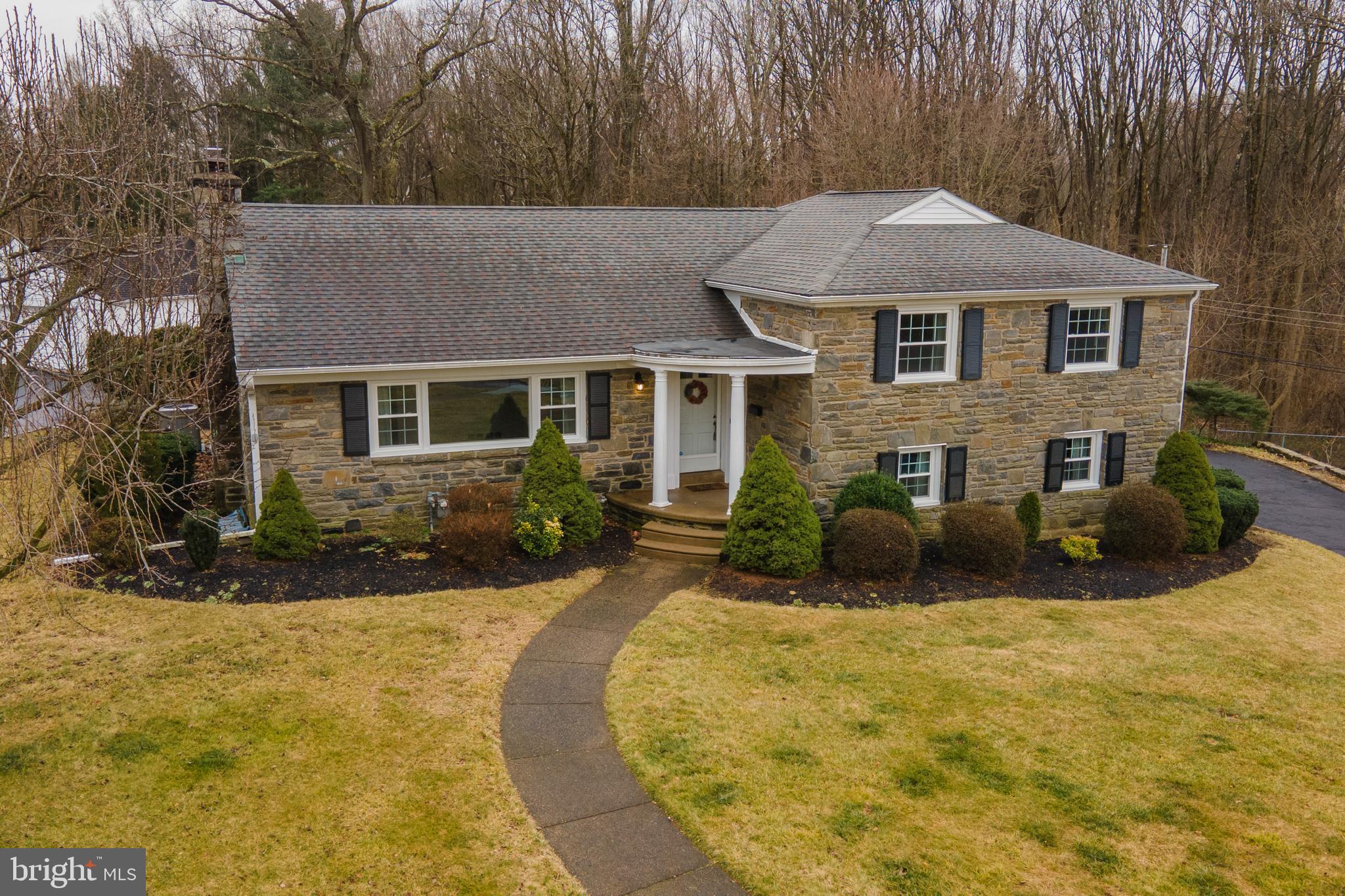 2732 South Kent Road Broomall, PA 19008 - Photo 16 of 29 Gallery Image 16