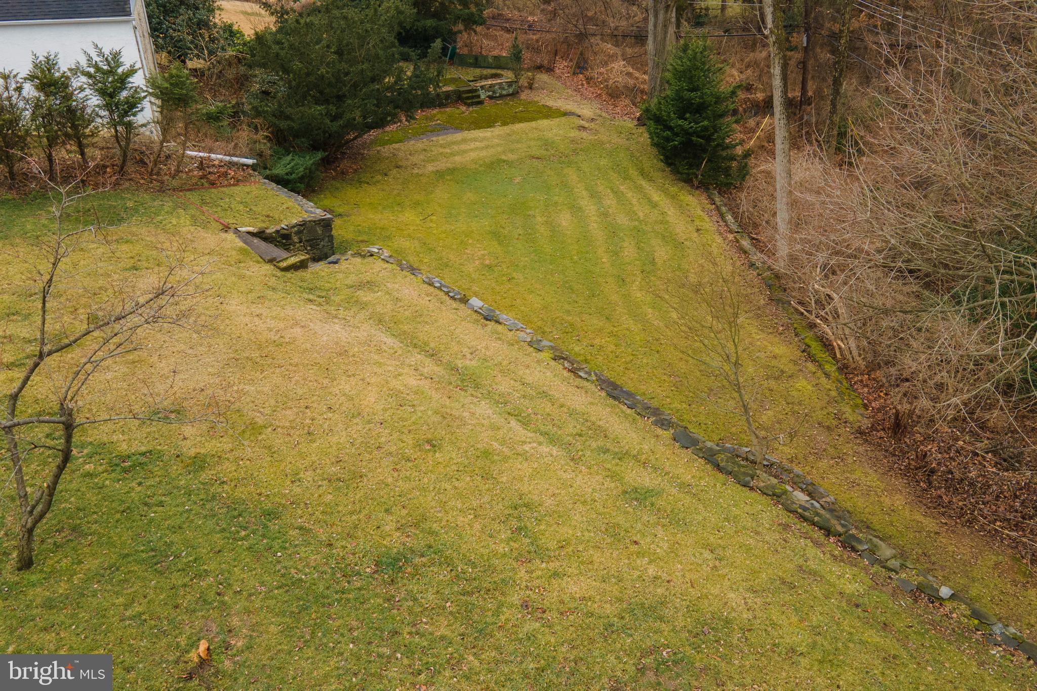 2732 South Kent Road Broomall, PA 19008 - Photo 19 of 29 Gallery Image 19