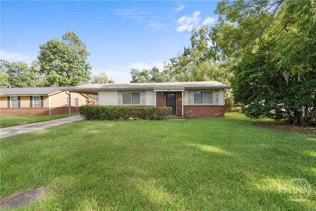 $189,900 | 230 Byck Avenue, Savannah, GA 31408