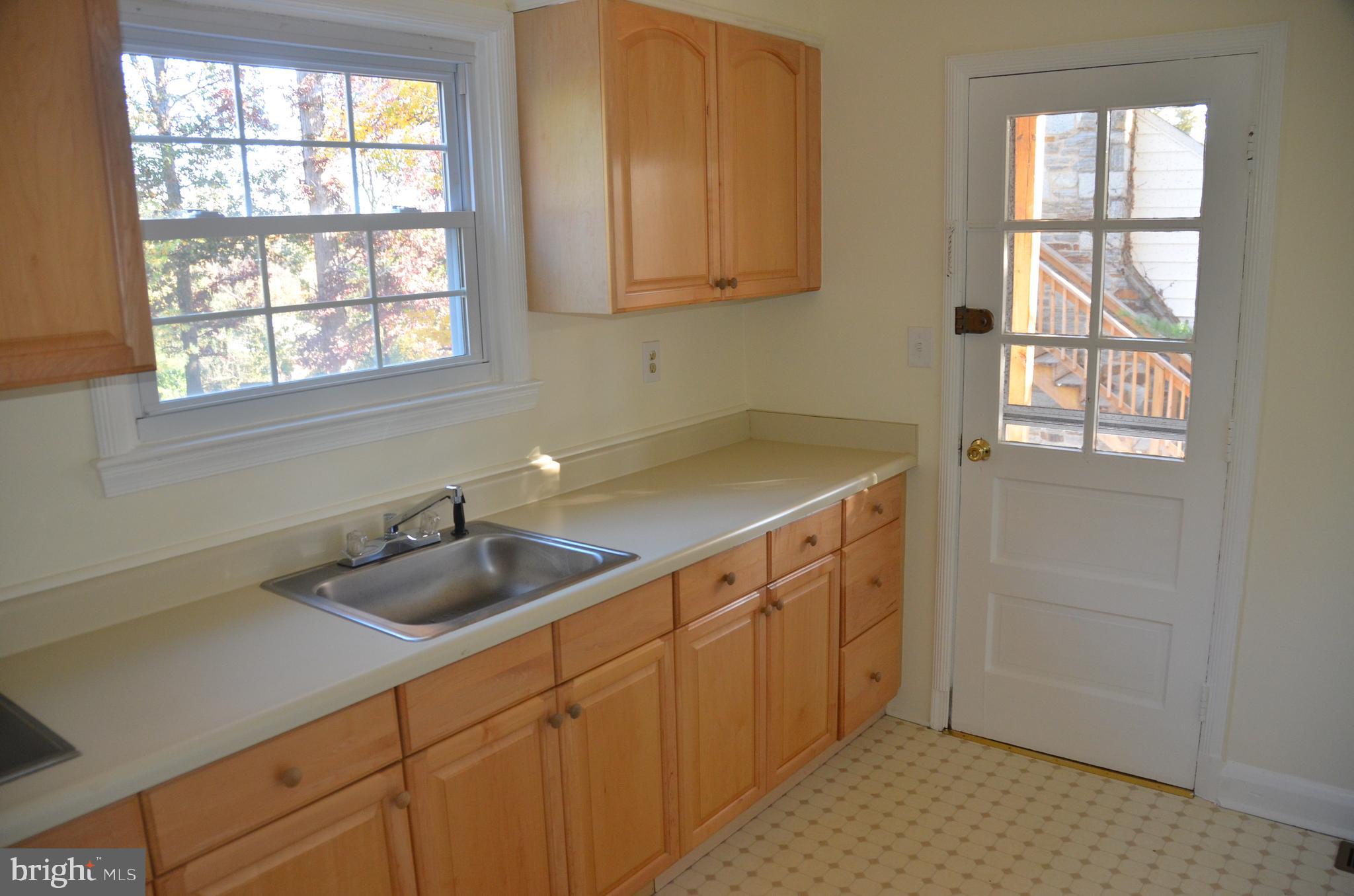 600 Providence Road Towson, MD 21286 - Photo 5 of 16